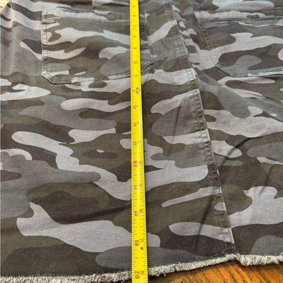 NWT Democracy cargo skirt Ab-Solution. Mold & hold. Size 18 blues - Picture 10 of 12